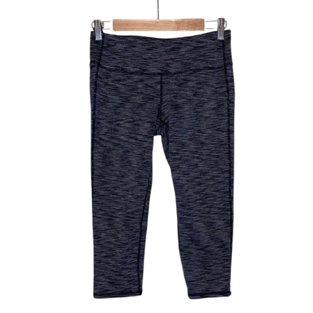 Athleta Black & Gray Performance Knickers Capri Leggings Pants Size Small